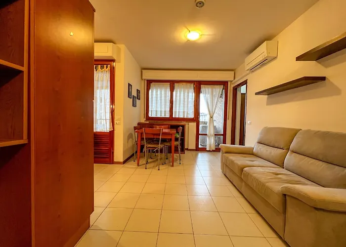 2 Steps From Cisanello - Comfortable In *