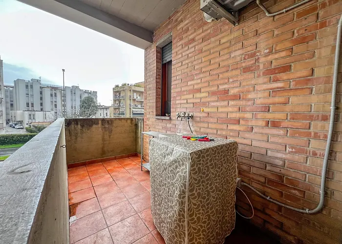 2 Steps From Cisanello - Comfortable In Apartmán *