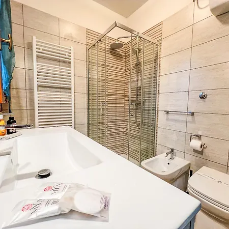 2 Steps From Cisanello - Comfortable In