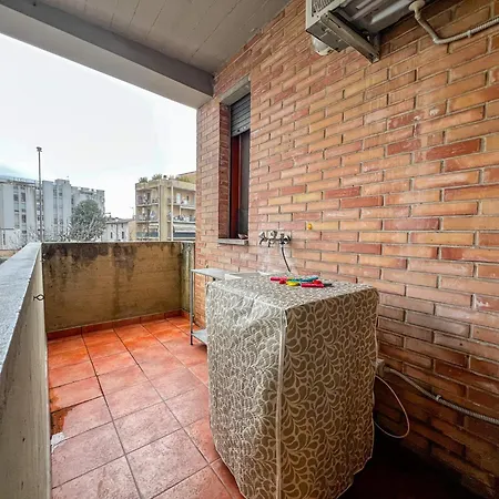 2 Steps From Cisanello - Comfortable In Апартаменты *